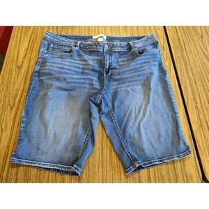 Cato Bermuda Shorts - Size 20W